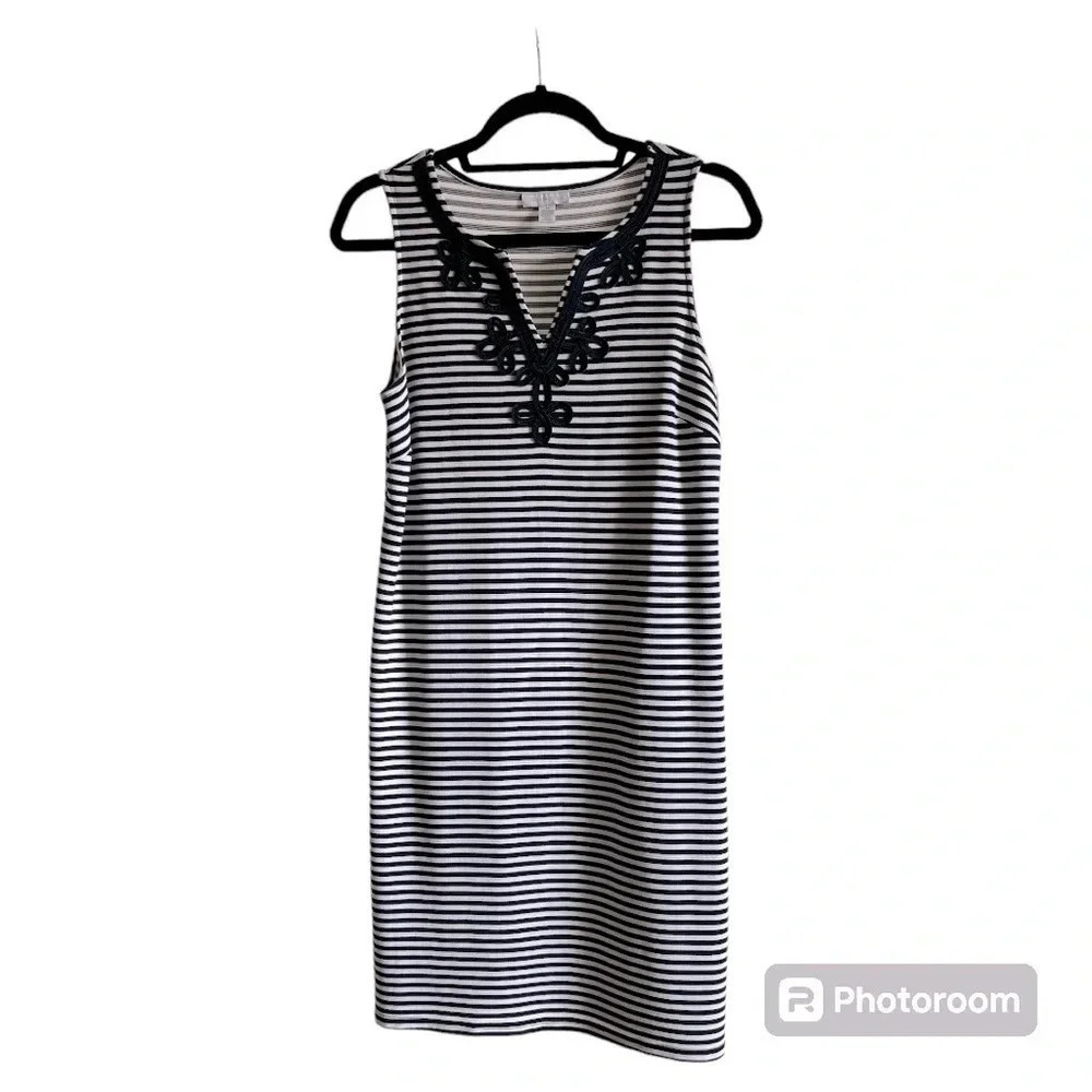 Charter Club women’s shift dress navy blue/white embroidered size Medium
